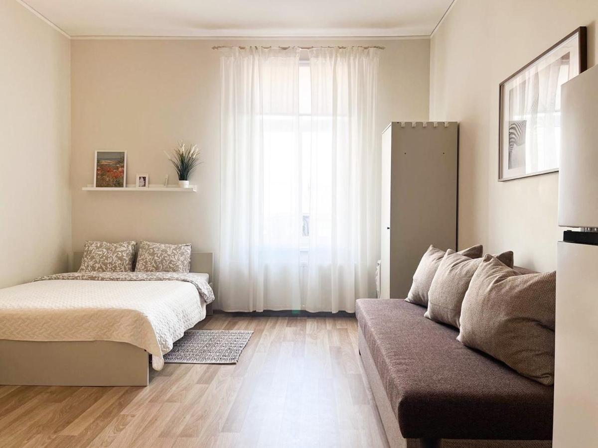 Cosy Apartment In Riga With Free Parking Luaran gambar